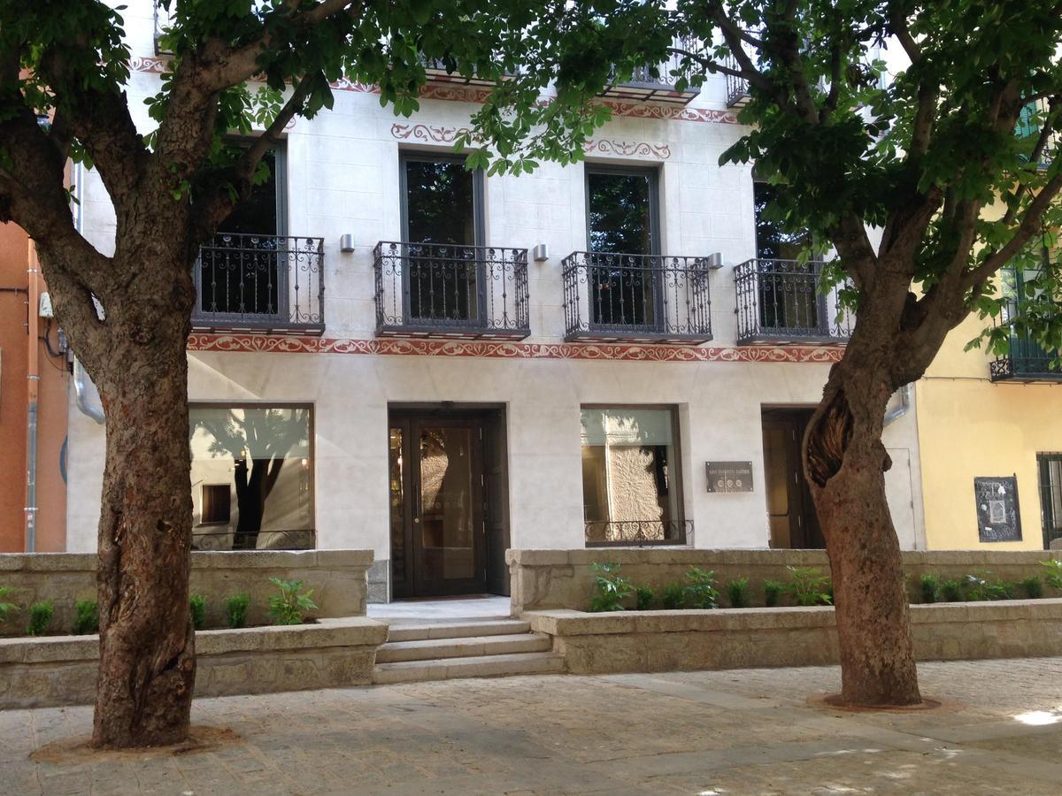 San Lorenzo Suites San Lorenzo de El Escorial Exterior photo