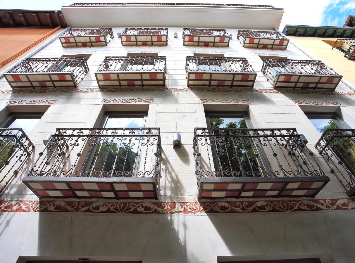 San Lorenzo Suites San Lorenzo de El Escorial Exterior photo